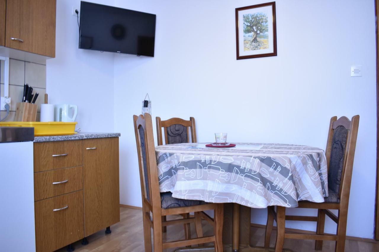 Apartman Nin-Dodo Εξωτερικό φωτογραφία