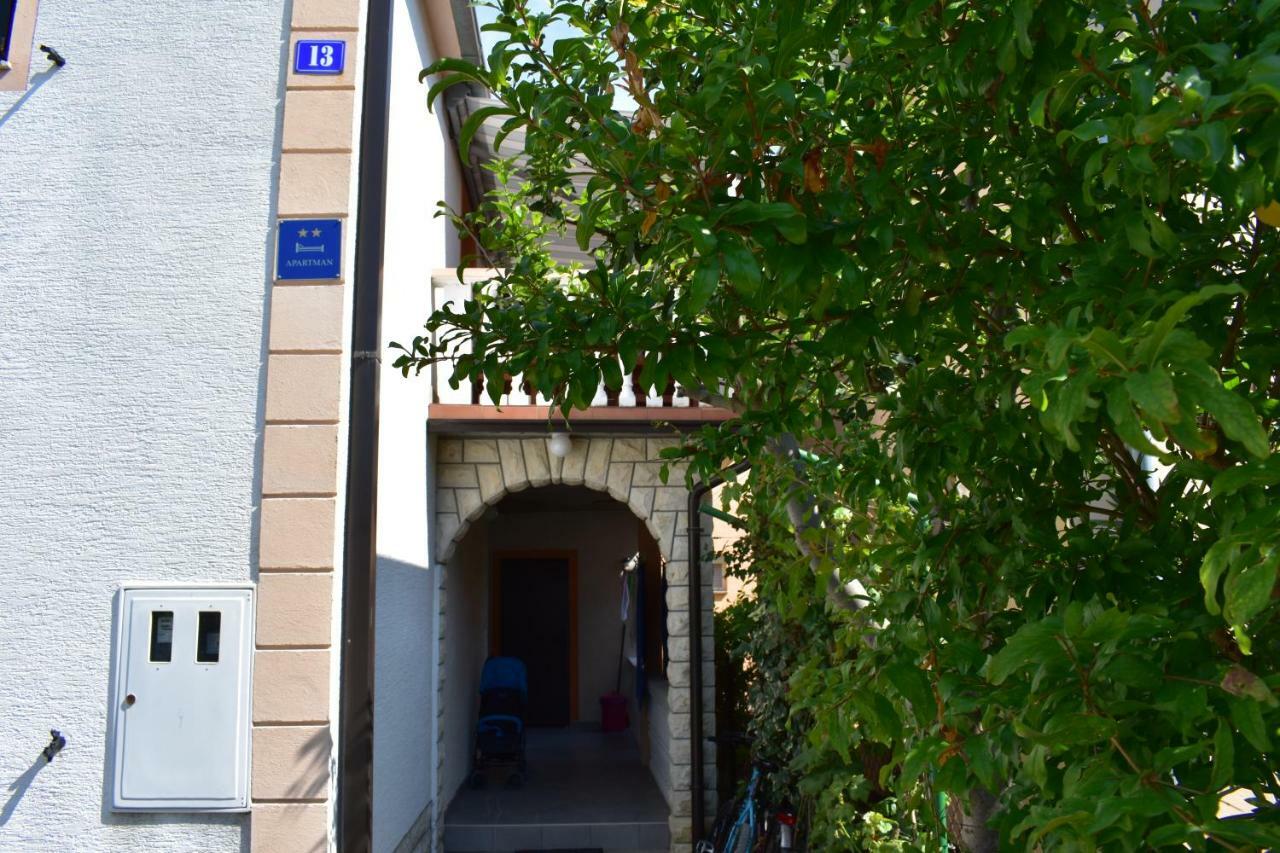 Apartman Nin-Dodo Εξωτερικό φωτογραφία